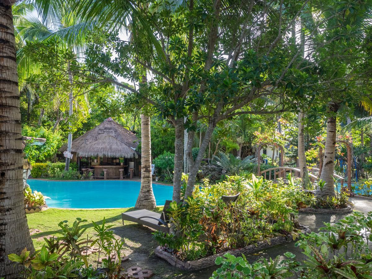 Polaris Beach And Dive Resort Inc Loon Bagian luar foto