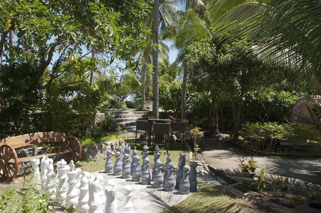 Polaris Beach And Dive Resort Inc Loon Bagian luar foto